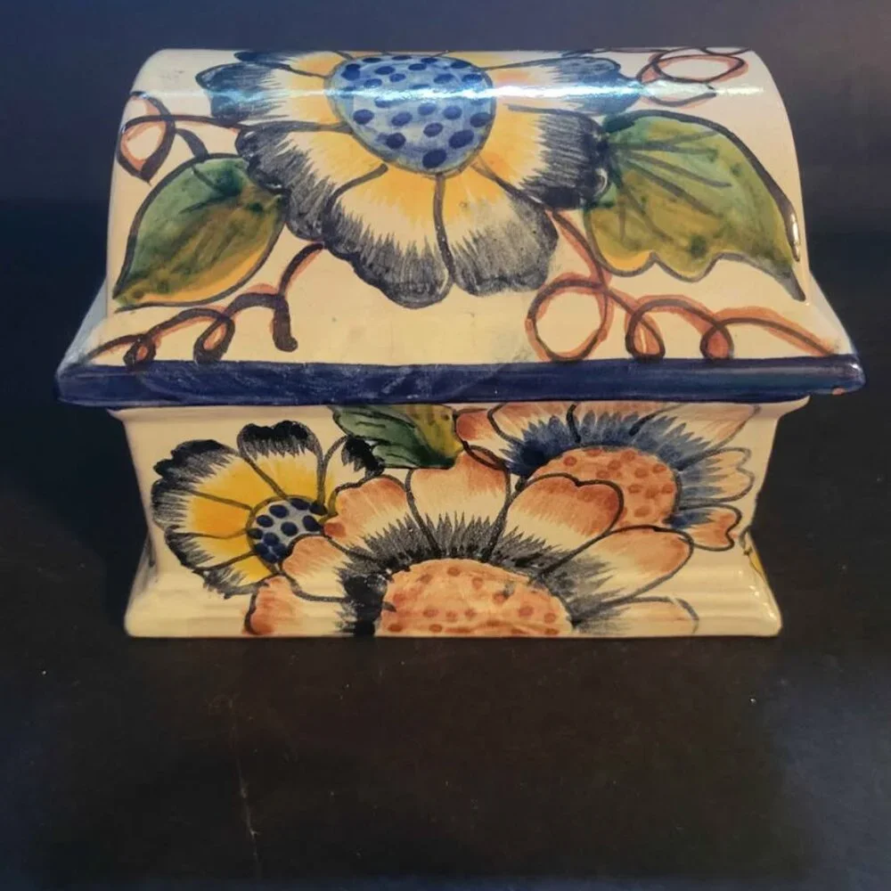 Talavera Mexican Hand-Painted Ceramic Trinket Box Chest